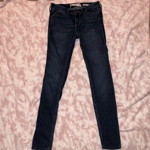 Hollister Low Rise Super Skinny Size 3R Jeans